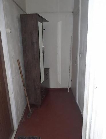 ev satıram: Bakı, 6-cı mikrorayon, 1 otaqlı, Köhnə tikili, m. Nəsimi, 35 kv. m — 3