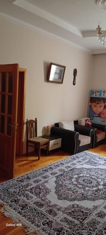 Həyət evləri və villaların satışı: 8 otaq, 450 kv. m, Kredit yoxdur, Orta təmir -da lalafo.az — 18 Həyət evləri və villaların satışı: 8 otaq, 450 kv. m, Kredit yoxdur, Orta təmir — 18