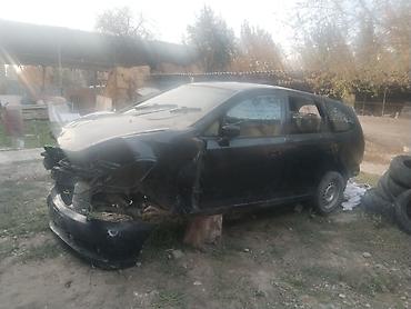 битую машину: Honda Stream (правый руль) — на разбор.год 2005 обим 2 срочно продам — 2