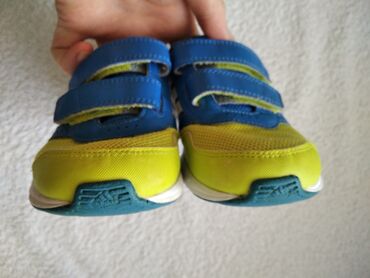 Patike: Adidas, Veličina - 26 — 8
