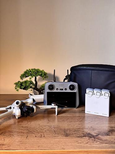 Дрон DJI Mini 4 Pro Состояние дрона идеальное, всё хорошо работает