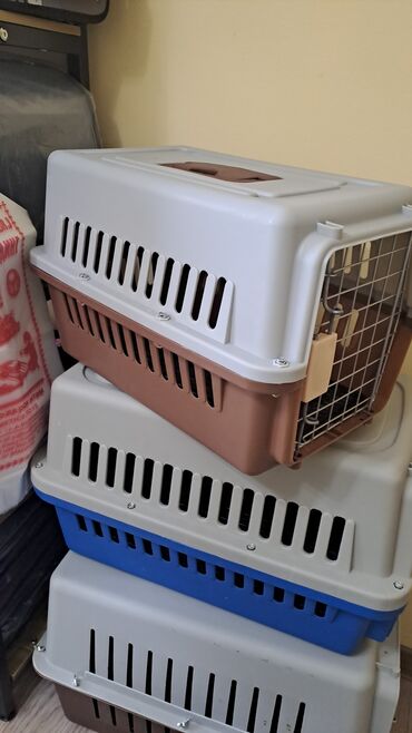 Зоотовары: Зоотовары. новый лежак. Лежак для кошки и собаки. размер 60 40 20 — 9