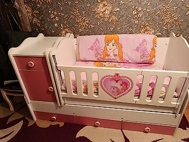 mothercare beşik: Qız üçün, İşlənmiş, Dördbucaq, Beşik, Dəst ilə, Matras ilə, Yellənmə mexanizmi ilə — 5
