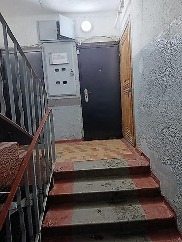 Продажа квартир: 1 комната, 32 м², 1 этаж, Старый ремонт — 9