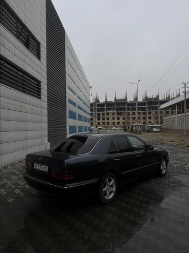 Mercedes-Benz: Mercedes-Benz E-Class: 2000 г., 2.8 л, Типтроник, Бензин, Седан — 8