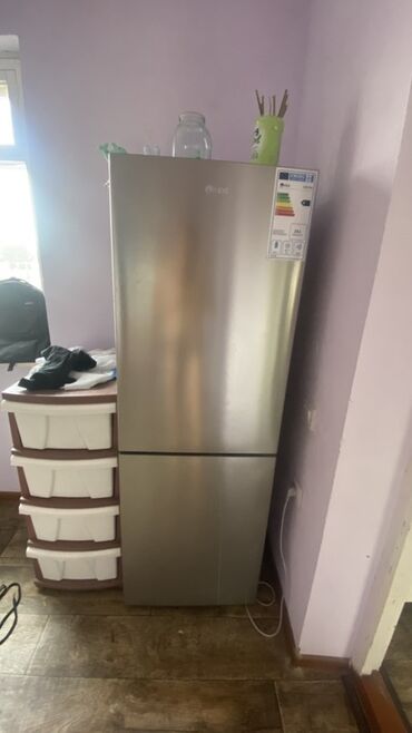 ош муздаткычтар: Холодильник LG, Двухкамерный, 160 *