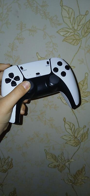 game stick lite 4k: Içində 14 mindən çox oyun var Paketə daxildir: - 1 ədəd simsiz gamepad — 1