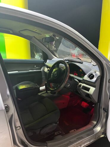 Mazda: Mazda Demio: 2004 г., 1.3 л, Автомат, Бензин, Хэтчбэк — 6