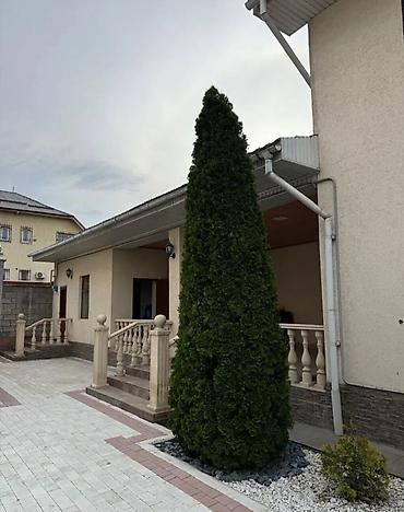 продаю дом ак ордо 1: 🏡 Продаётся двухэтажный кирпичный дом в престижном районе Джал — 10