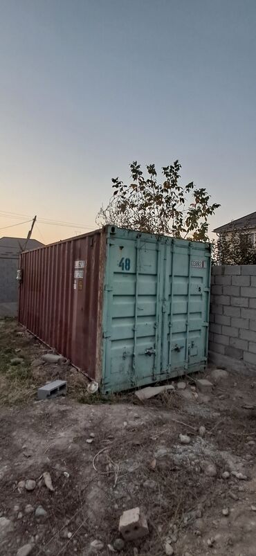container house дома из контейнеров бишкек, контейнеры в бишкеке фото: Морской контейнер 20 футов (примерно 6 м длина, 2,4 м ширина, 2,4 м