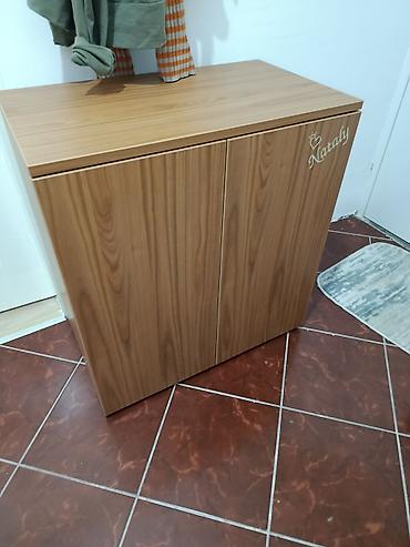plisani: -Cipelarnik   se moze izraditi od materijala kao sto su Univer — 7