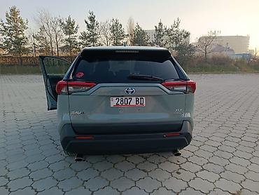 tayota yris: Toyota RAV4: 2022 г., 2.5 л, Вариатор, Бензин, Кроссовер — 8