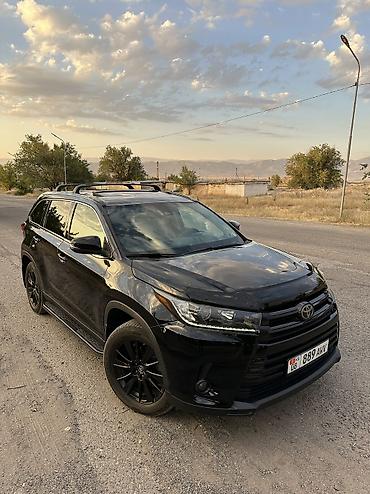 челленджер: Toyota Highlander: 2019 г., 3.5 л, Автомат, Бензин — 1
