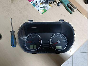 silikonski brisaci: KILOMETAR SAT ZA FORD FIESTA OD 2002. DO 2005. GOD. | SMEDEREVSKA — 5