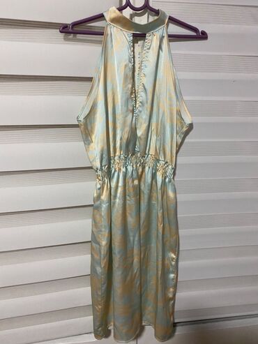 haljine camac izrez: XL (EU 42), bоја - Srebrna, Večernji, maturski, Na bretele