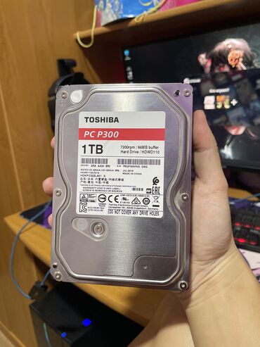 Жесткие диски, переносные винчестеры: Накопитель, Б/у, Toshiba, HDD, 1 ТБ, 3.5", Для ПК