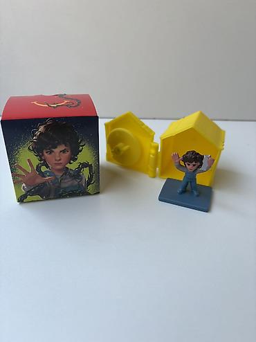 mcdonalds oyuncaqlar: 1 ədədi - 10 manat McDonald’s Happy Meal kolleksiya oyuncaqları. Yeni — 8