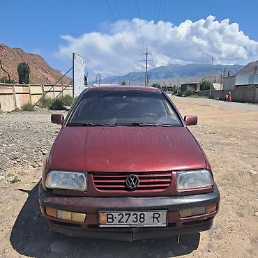 авто полироль: Volkswagen Vento: 1992 г., 1.8 л, Механика, Бензин, Седан — 9