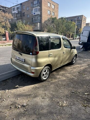 где взять авто в рассрочку: Mini : 2000 г., 1.5 л, Автомат, Хетчбек