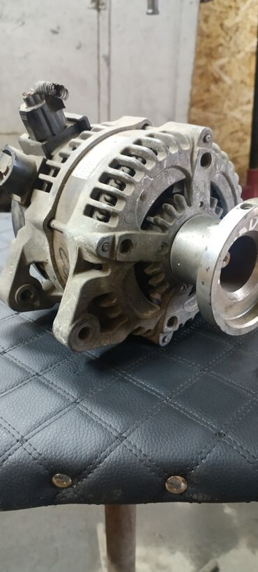 аккумуляторы для ибп logicpower: Генератор Ford