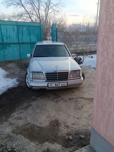 mercedesbenz w124 авто: Mercedes-Benz W124: 1995 г., 2.2 л, Автомат, Бензин