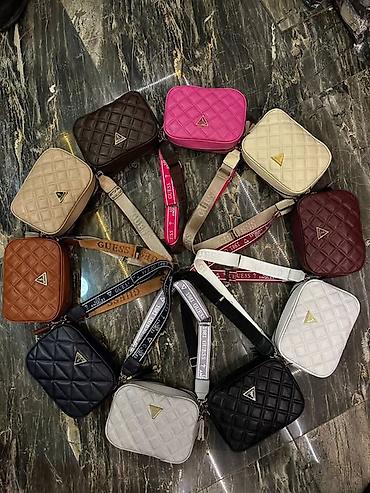 kisobran pepco: Ženske crossbody tašne sa prošivenim dezenom u više boja. Kompaktna — 1