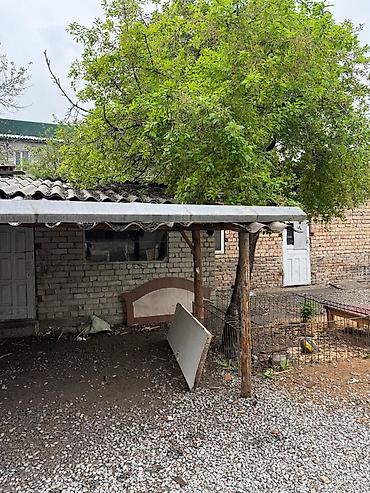 Продажа барачных домов: 💫 Продается барачный дом с отдельным двором !!! 💫 Район : Достук 📐 — 5