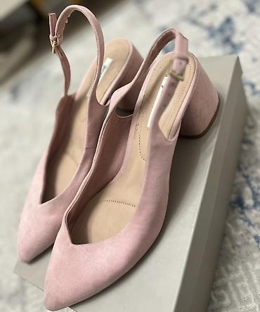 лоферы zara: Туфли, 38, Stradivarius, Б/у, цвет - Розовый — 2