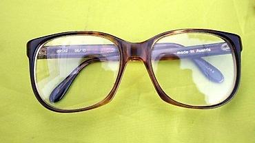 Ostali kućni aparati: Vintage REVUE - Okvir za naocare sa dioptrijom ORIGINAL. KLASIČAN i — 1