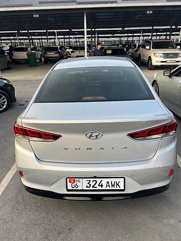 лексус is 2018: Hyundai Sonata: 2020 г., Бензин, Седан — 7