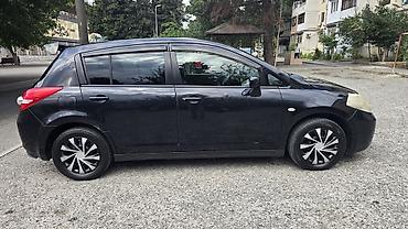 sport sukan: Nissan Tiida: 1.5 l | 2011 il Hetçbek — 3
