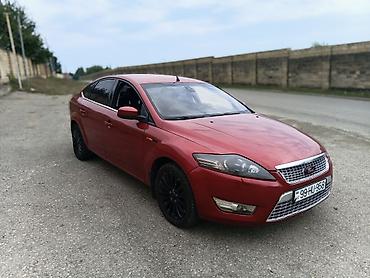 niva disk təkər: Ford Mondeo liftback, qırmızı rəng. - Kuzov: 5 qapılı liftback — 8
