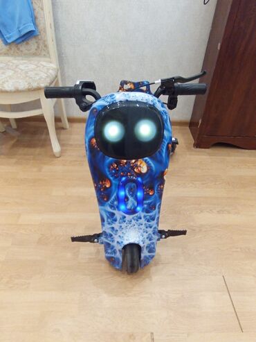 Elektrik samokat 11", ≤ 250 Vt, > 45 km/s