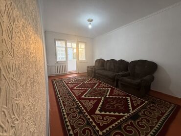 дом карпинка: 3 комнаты, 60 м², 104 серия, 4 этаж, Косметический ремонт