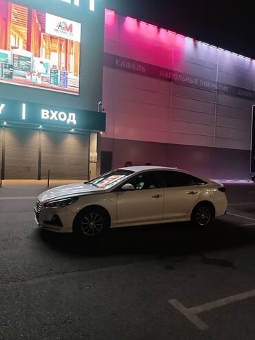 Hyundai: Hyundai Sonata: 2018 г., 2 л, Автомат, Газ, Седан