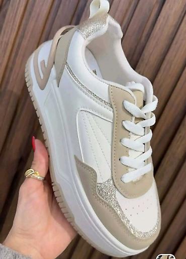 Sandale: Ženska obuća – tri modela 1) Elegantne špic salonke/mule L.Day - — 22