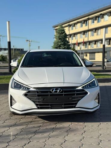 runx alex: Hyundai Avante: 2019 г., 1.6 л, Вариатор, Бензин, Седан