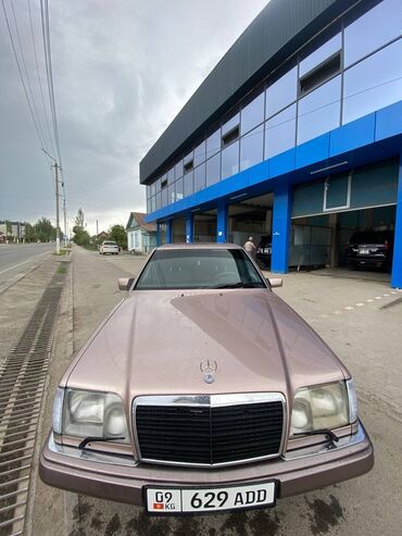 Транспорт: Mercedes-Benz 220: 2.2 л | 1993 г. | Седан