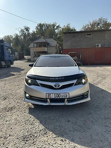mercedes benz c class: Toyota Camry: 2013 г., 2.5 л, Автомат, Бензин, Седан — 2