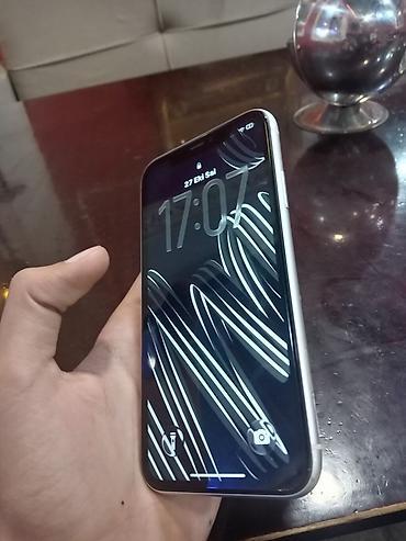 hisense as 12hr4svdtu1: IPhone 11, Ağ, Face ID — 4