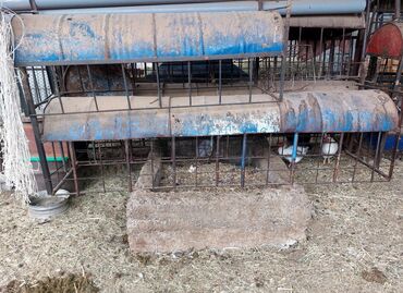 домик для кроликов: Акыр Кармушка Для Скота овец и Баранов коз улак эчки теке кой кочкор