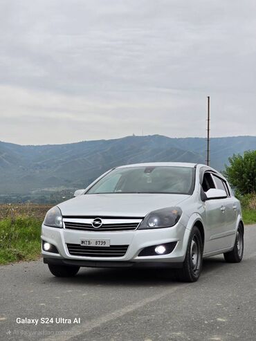 moto ehtiyyat hissələri: Opel Astra: 1.3 л | 2007 г. 265570 км Хэтчбэк