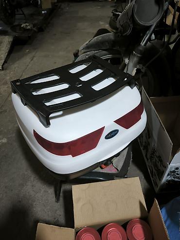 moped ehtiyat hisseleri: Moped/Motosiklet üçün MAXEM arxa baqaj qutusu - Rəng: ağ gövdə — 1