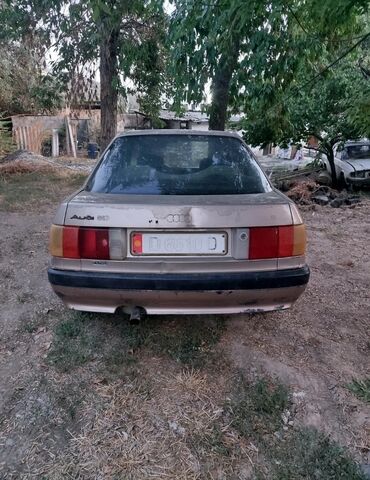 машны: Audi 80: 1985 г., 1.8 л, Механика, Бензин, Седан