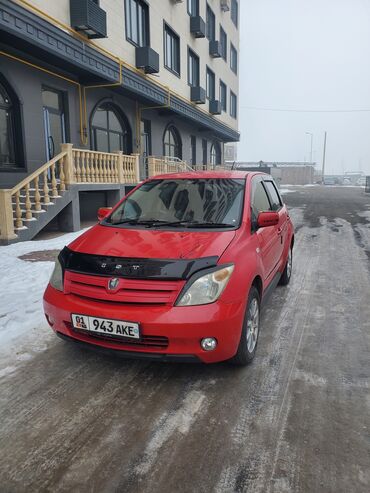 Toyota: Toyota ist: 2003 г., 1.5 л, Автомат, Бензин, Хэтчбэк