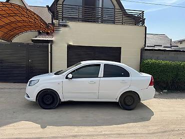 Chevrolet: Chevrolet Aveo: 2017 г., Бензин, Седан — 3