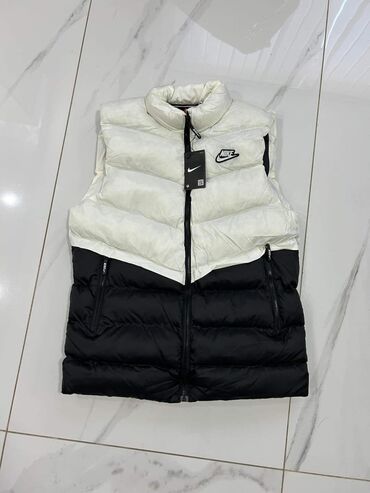 Prsluci: Prsluci
4700
S M L XL XXL na lalafo.rs — 18 Prsluci: Prsluci
4700
S M L XL XXL — 18