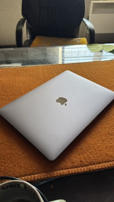 macbook pro 13 2010: Ноутбук, Apple