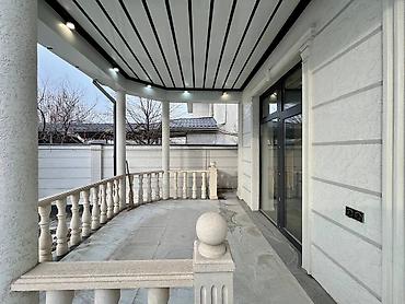 Продажа коттеджей и домов: Продается двухуровневый особняк с качественным дизайнерским ремонтом — 2