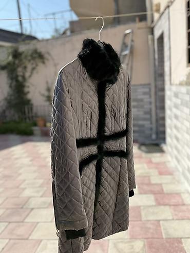dəst qadın geyimləri: Qadın üst geyimləri dəsti 1) Qara qısa jaket - Model: asimmetrik ön — 7